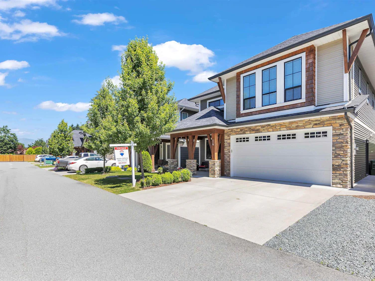 14-10082 Williams Road, Chilliwack, BC, V2P 5H2 - 2