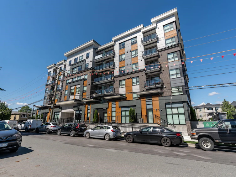 606-20695 Eastleigh Crescent, Langley, BC, V3A 0P7