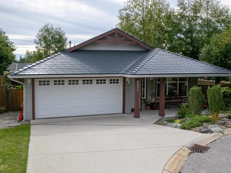 6371 Williams Place, Sechelt, BC, V0N 3A7
