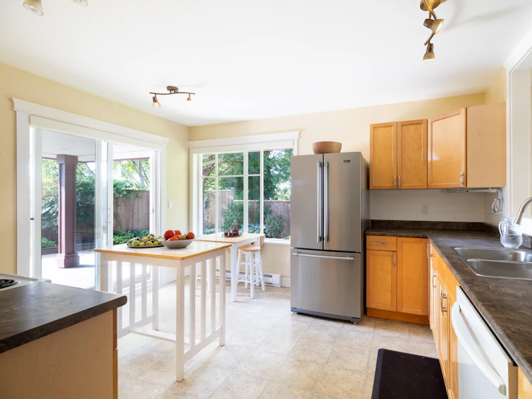 6371 Williams Place, Sechelt, BC, V0N 3A7 - 14