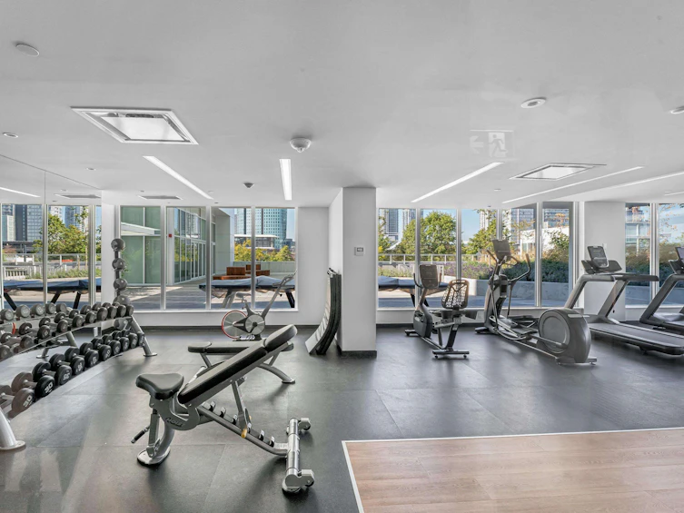607-13685 102 Avenue, Surrey, BC, V3T 1N7 - 12
