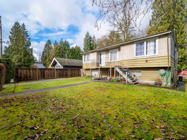 2212 Old Dollarton Road, North Vancouver, BC, V7H 1A8 - 3