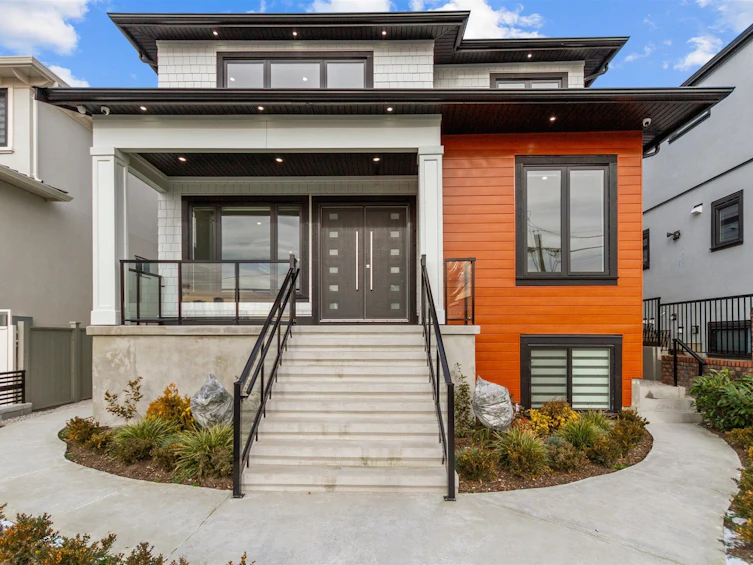 5343 Frances Street, Burnaby, BC, V5B 1T4 - 3