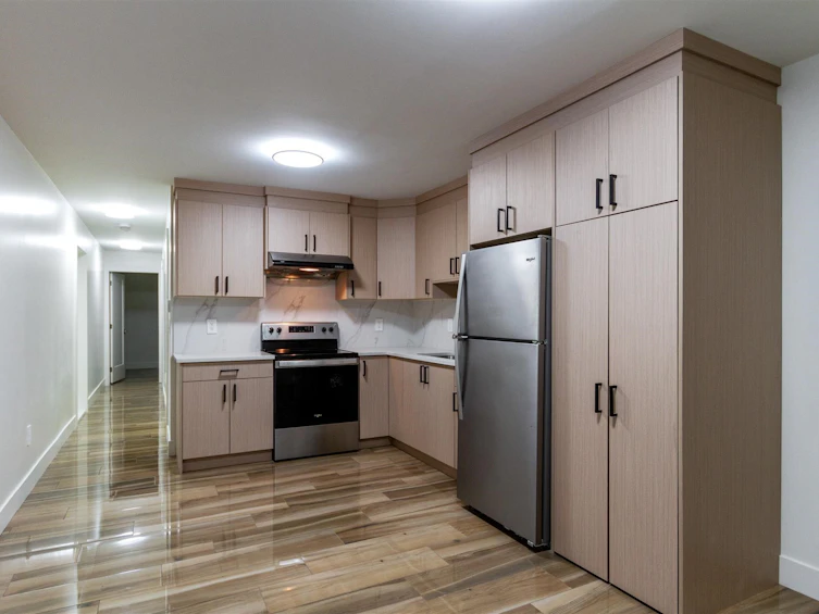 5343 Frances Street, Burnaby, BC, V5B 1T4 - 31