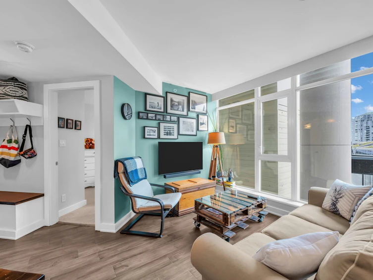 807-1372 Seymour Street, Vancouver, BC, V6B 1L1 - 4
