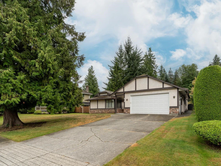 916 Sprice Avenue, Coquitlam, BC, V3J 7R9 - 2