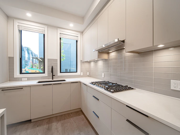 18-8699 Spires Road, Richmond, BC, V6Y 1W4 - 5