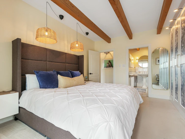 83 Glenmore Drive, West Vancouver, BC, V7S 1A9 - 9