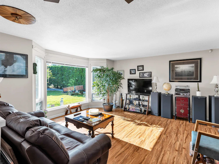 7792 Hurd Street, Mission, BC, V2V 3J4 - 13