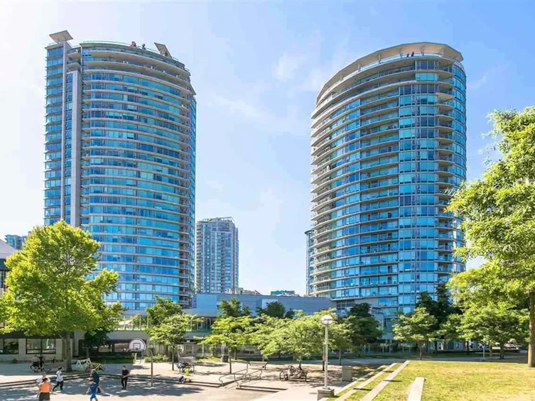 1709-688 Abbott Street, Vancouver, BC, V6B 0B9