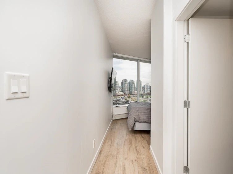 1709-688 Abbott Street, Vancouver, BC, V6B 0B9 - 16