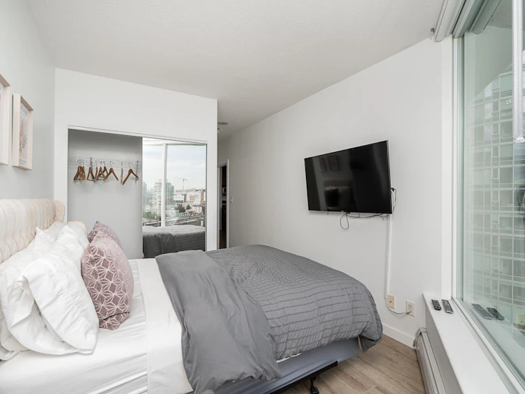 1709-688 Abbott Street, Vancouver, BC, V6B 0B9 - 18