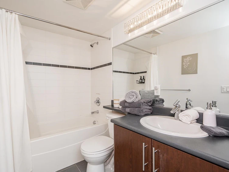 1709-688 Abbott Street, Vancouver, BC, V6B 0B9 - 24