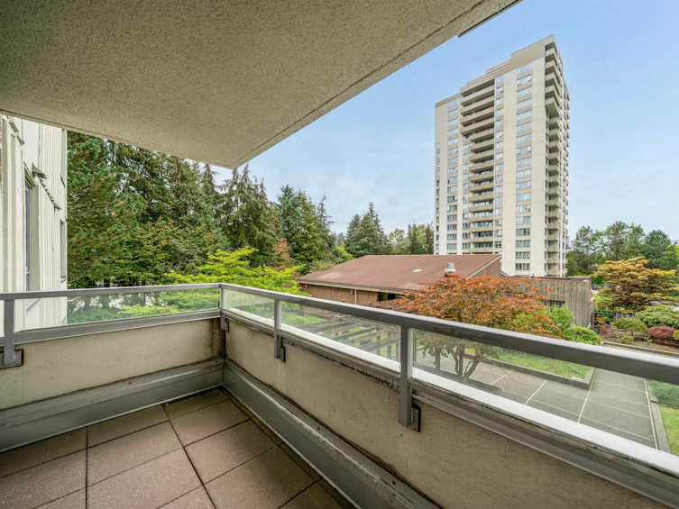 201-5645 Barker Avenue, Burnaby, BC, V5H 3Z5 - 12