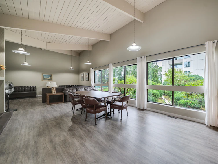 201-5645 Barker Avenue, Burnaby, BC, V5H 3Z5 - 22