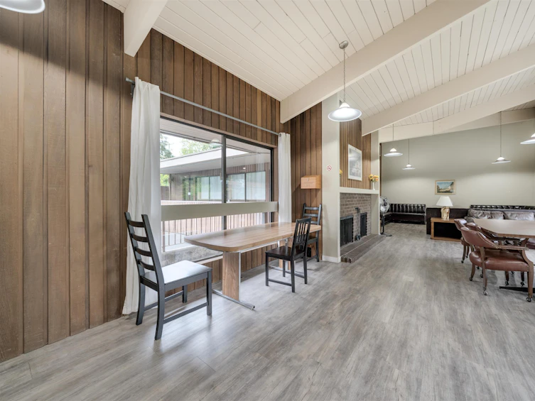 201-5645 Barker Avenue, Burnaby, BC, V5H 3Z5 - 24