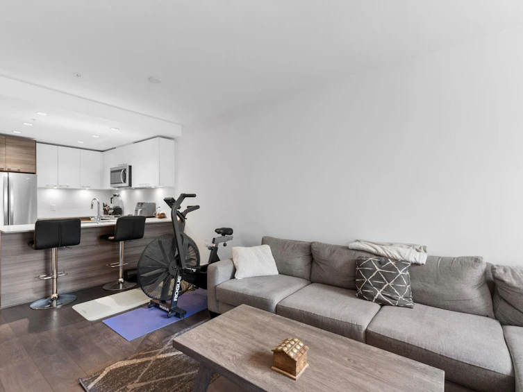 110-10603 140 Street, Surrey, BC, V3T 0M8 - 11