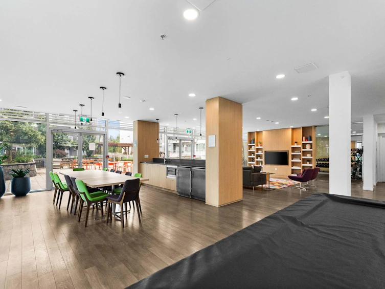 110-10603 140 Street, Surrey, BC, V3T 0M8 - 28