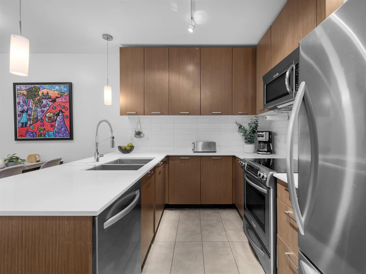 210-2321 Scotia Street, Vancouver, BC, V5T 0A8 - 3