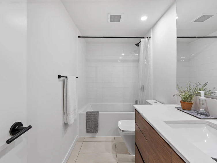 41-528 East 2nd Street, North Vancouver, BC, V7L 0G8 - 28