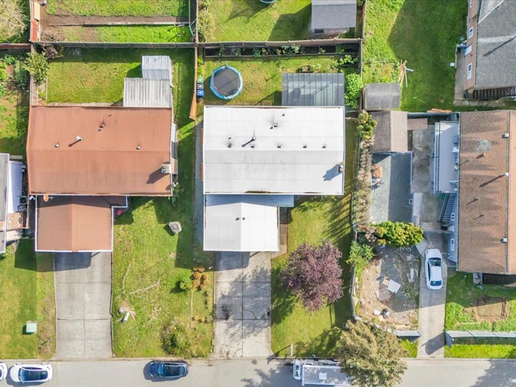 3310 Saturna Crescent, Abbotsford, BC, V2T 4S3 - 3