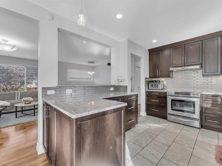 3310 Saturna Crescent, Abbotsford, BC, V2T 4S3 - 8