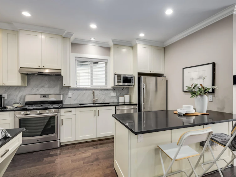 4116 Pandora Street, Burnaby, BC, V5C 2B3 - 8