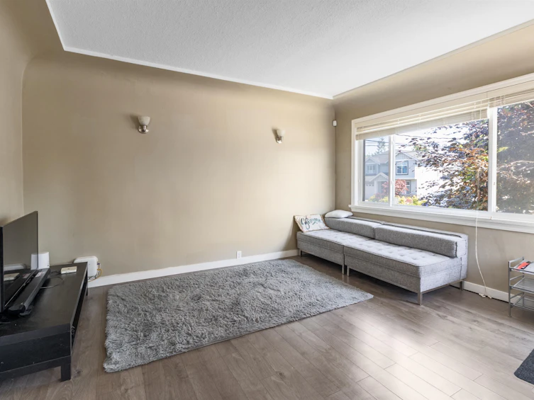 6819 Linden Avenue, Burnaby, BC, V5E 3G5 - 5