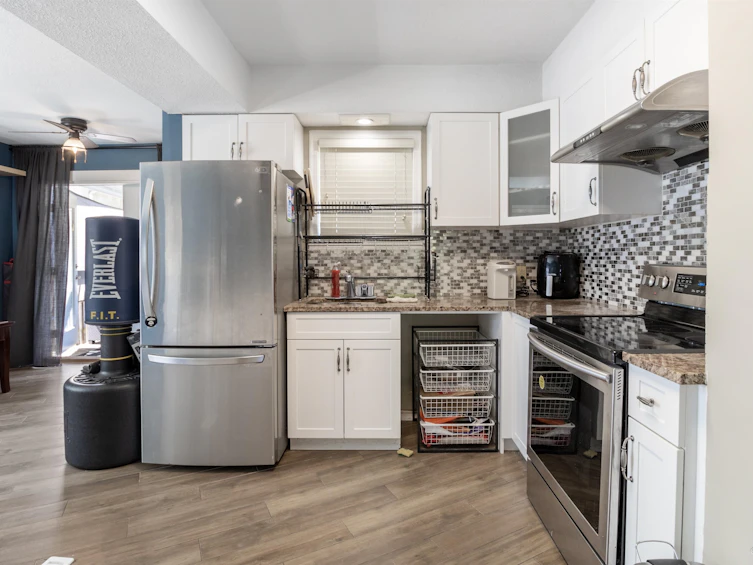 6819 Linden Avenue, Burnaby, BC, V5E 3G5 - 12