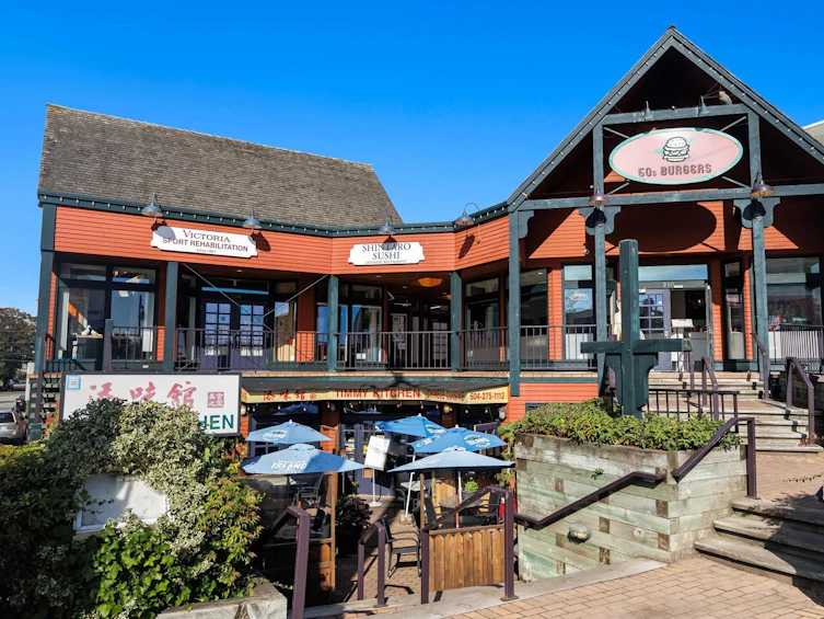 303-5700 Andrews Road, Richmond, BC, V7E 6N7 - 32