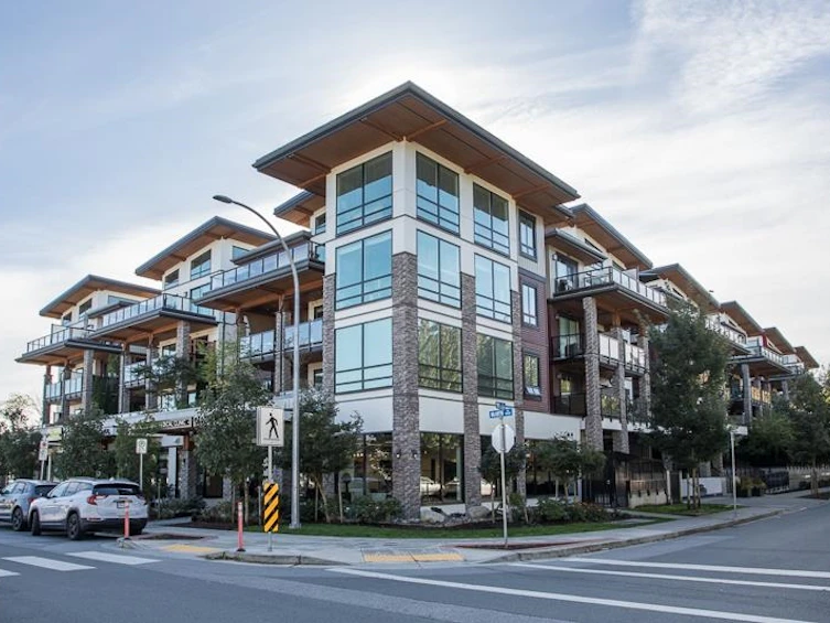 303-12460 191 Street, Pitt Meadows, BC, V3Y 2J2