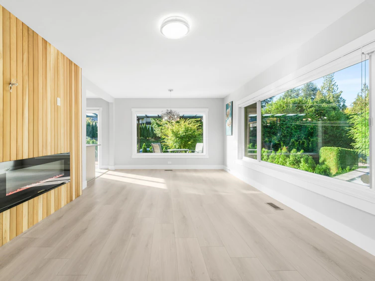 1428 Paisley Road, North Vancouver, BC, V7R 1C3 - 2