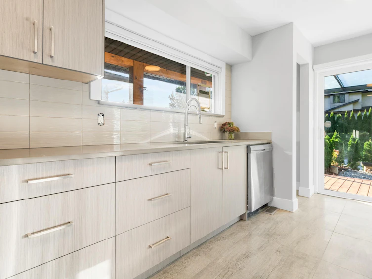1428 Paisley Road, North Vancouver, BC, V7R 1C3 - 11