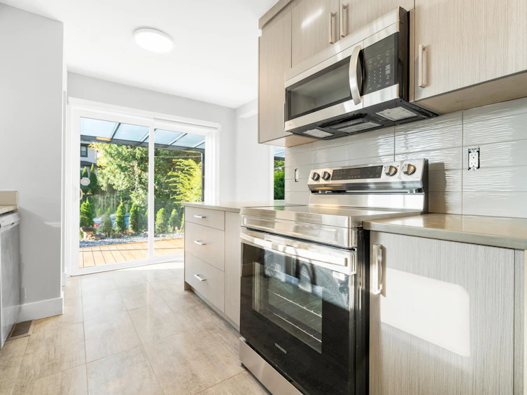 1428 Paisley Road, North Vancouver, BC, V7R 1C3 - 12