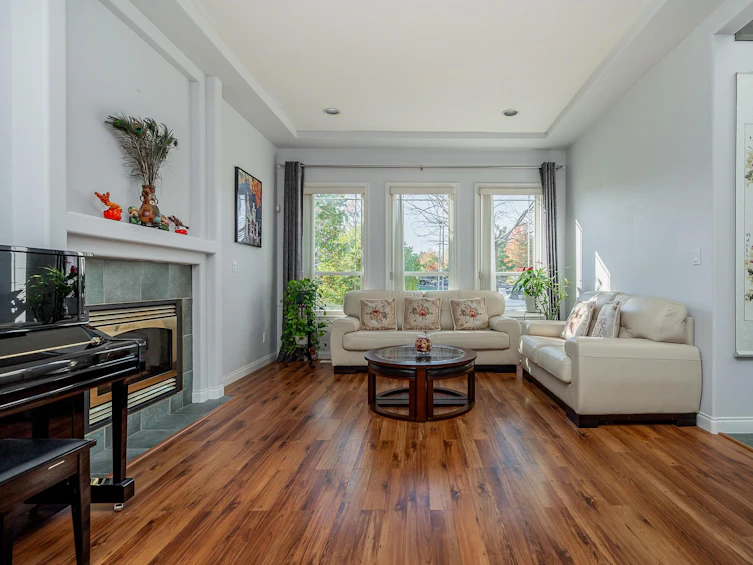 8538 168 Street, Surrey, BC, V4N 5A3