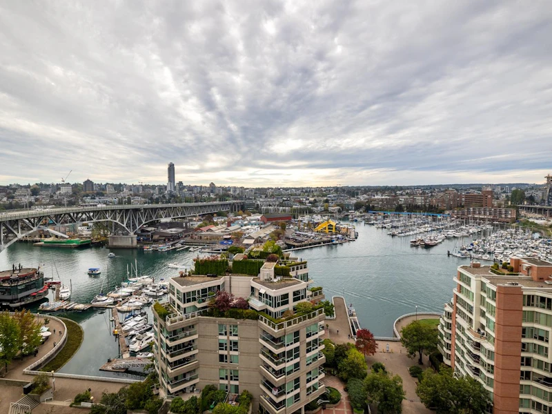 1805 - 1500 Hornby Street, Vancouver BC V6Z 2R1