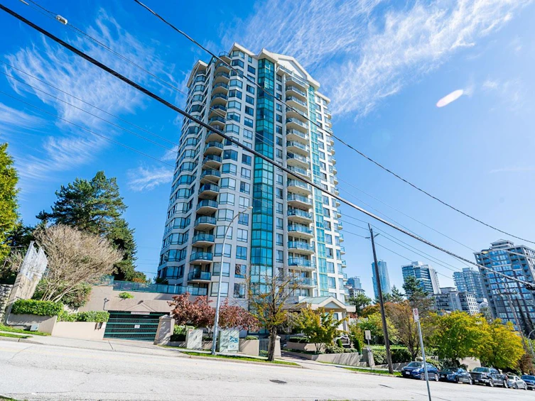 502-121 Tenth Street, New Westminster, BC, V3M 3X7 - 2