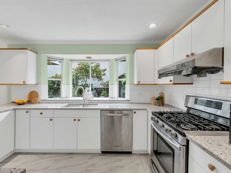 8004 Ash Street, Richmond, BC, V6Y 3H8 - 8
