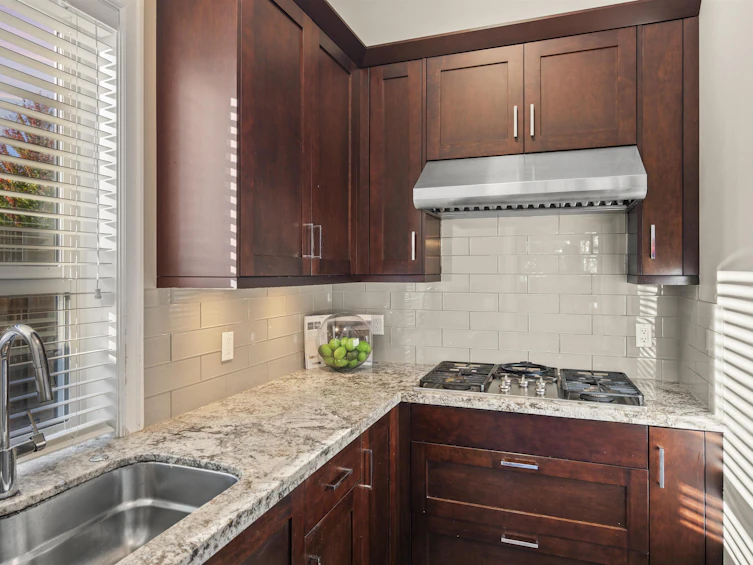 3388 Semlin Drive, Richmond, BC, V7C 5V5 - 10