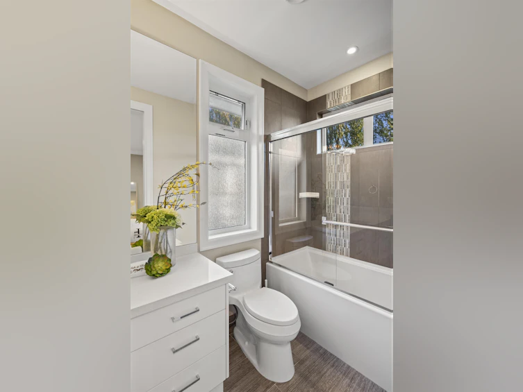 3388 Semlin Drive, Richmond, BC, V7C 5V5 - 17