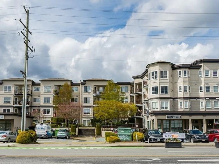 305-5765 Glover Road, Langley, BC, V3A 8M8