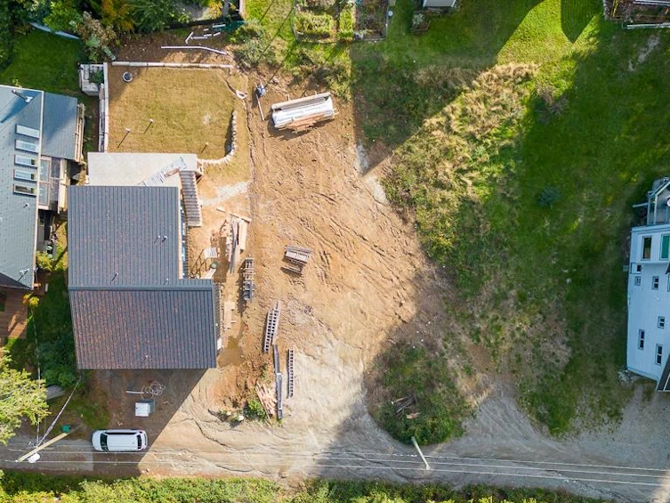 531 Central Avenue, Gibsons, BC, V0N 1V1 - 13