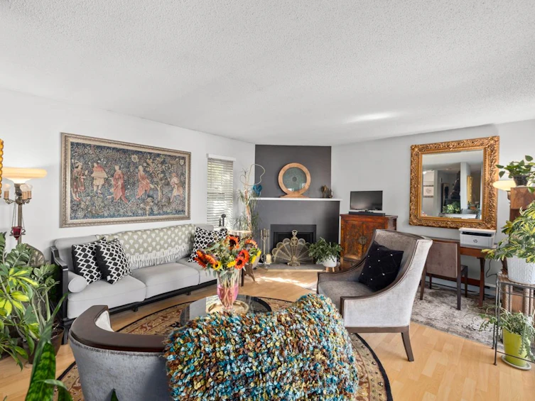 1354 W 7th Avenue, Vancouver, BC, V6H 3W5 - 3