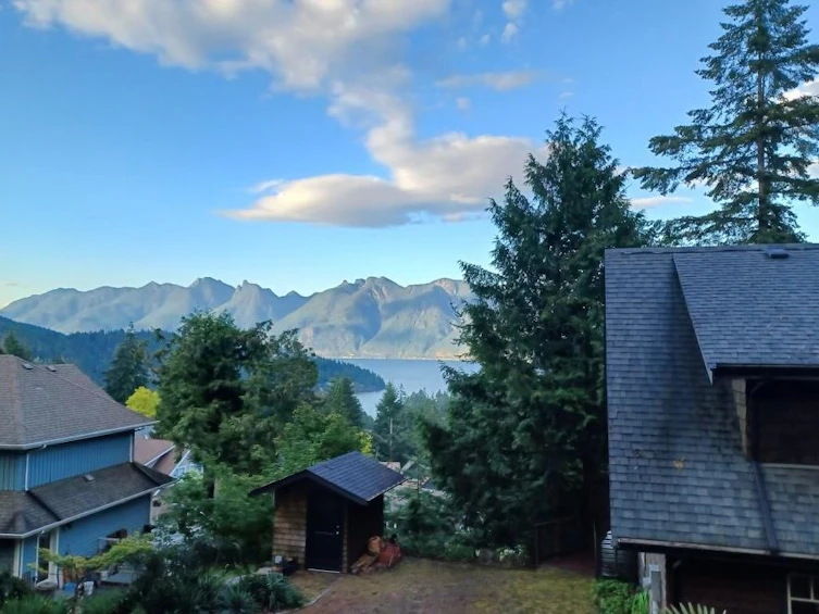 964 Village Drive, Bowen Island, BC, V0N 1G2 - 4