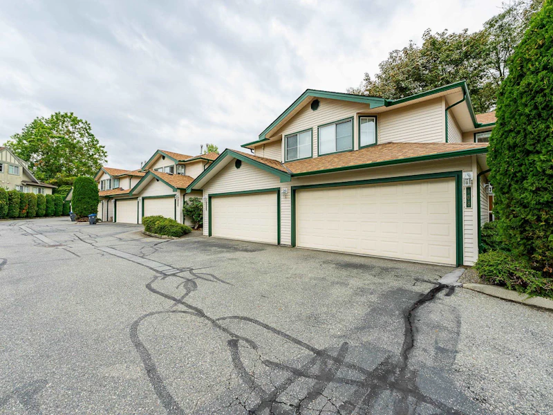 108 - 10250 155a Street, Surrey BC V3R 4K5