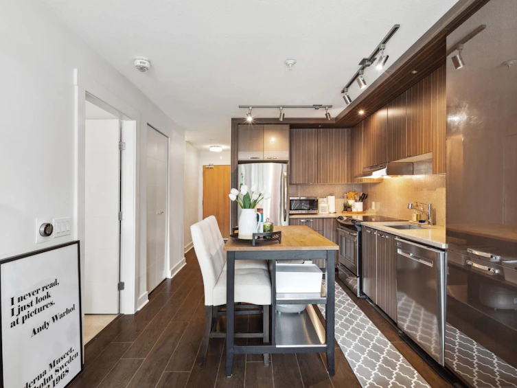216-733 W 14th Street, North Vancouver, BC, V7M 0C6 - 15
