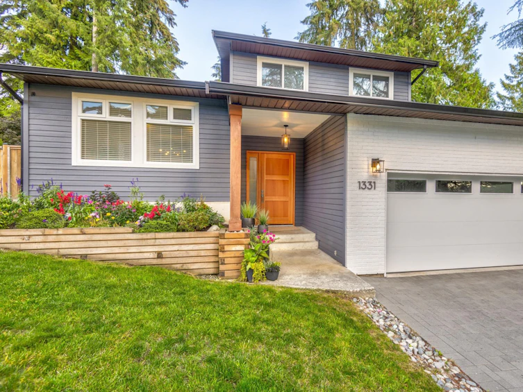 1331 Charter Hill Drive, Coquitlam, BC, V3E 1P1 - 2