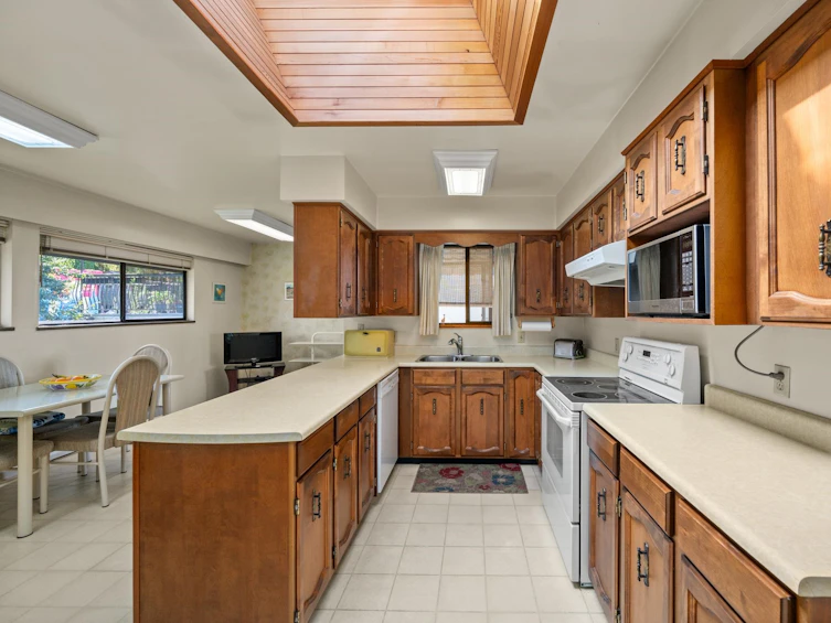 7864 Welsley Drive, Burnaby, BC, V5E 3X5 - 9
