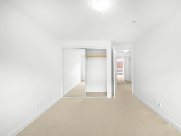 302-1033 St. Georges Avenue, North Vancouver, BC, V7L 3H5 - 15