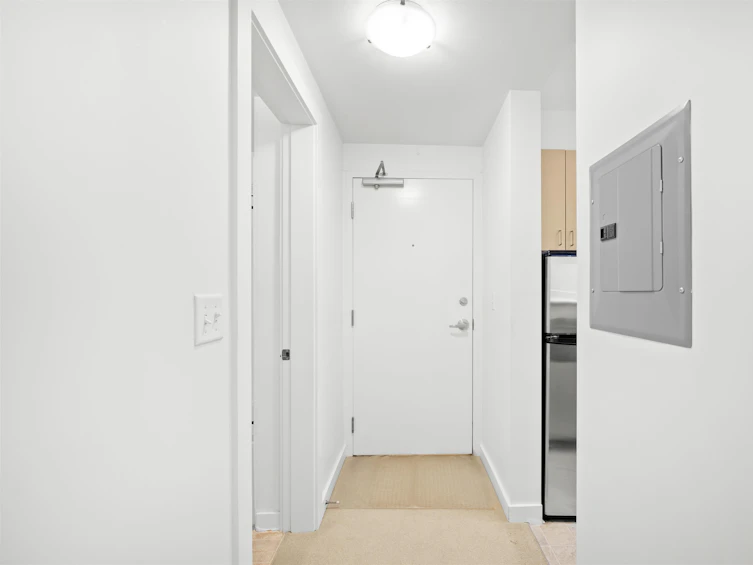 302-1033 St. Georges Avenue, North Vancouver, BC, V7L 3H5 - 22